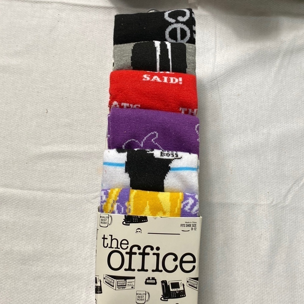 6 Pair Casual Crew the Office Socks shoe size 8-12. (BK)